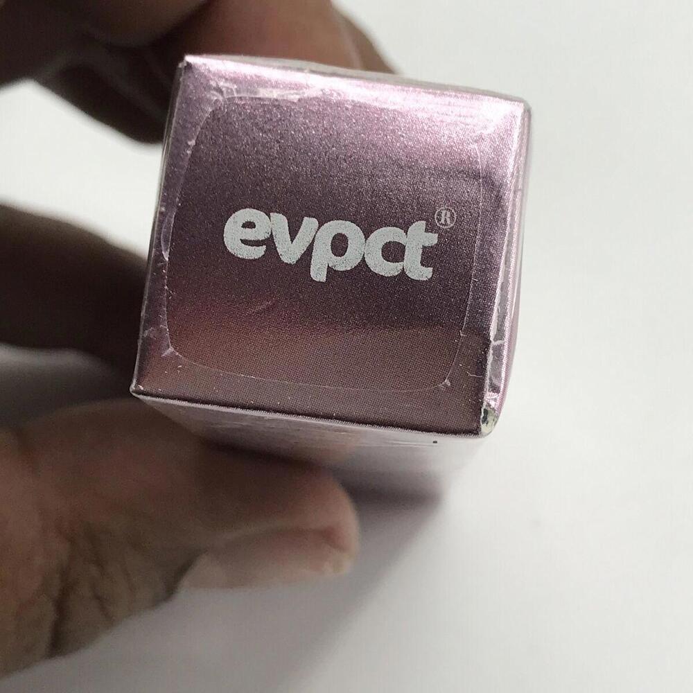 Evpct Red Cherry Color Changing Lipstick - Picture 6 of 6